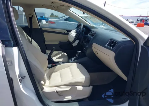 2012 Volkswagen Jetta 2.5L Se z USA, uszkodzony, nr VIN 3VWDP7AJ2CM059319